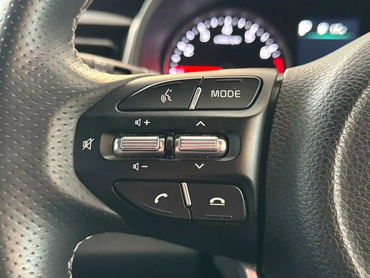 2021-kia-stonic-10-t-gdi-gt-line-dct-big-13