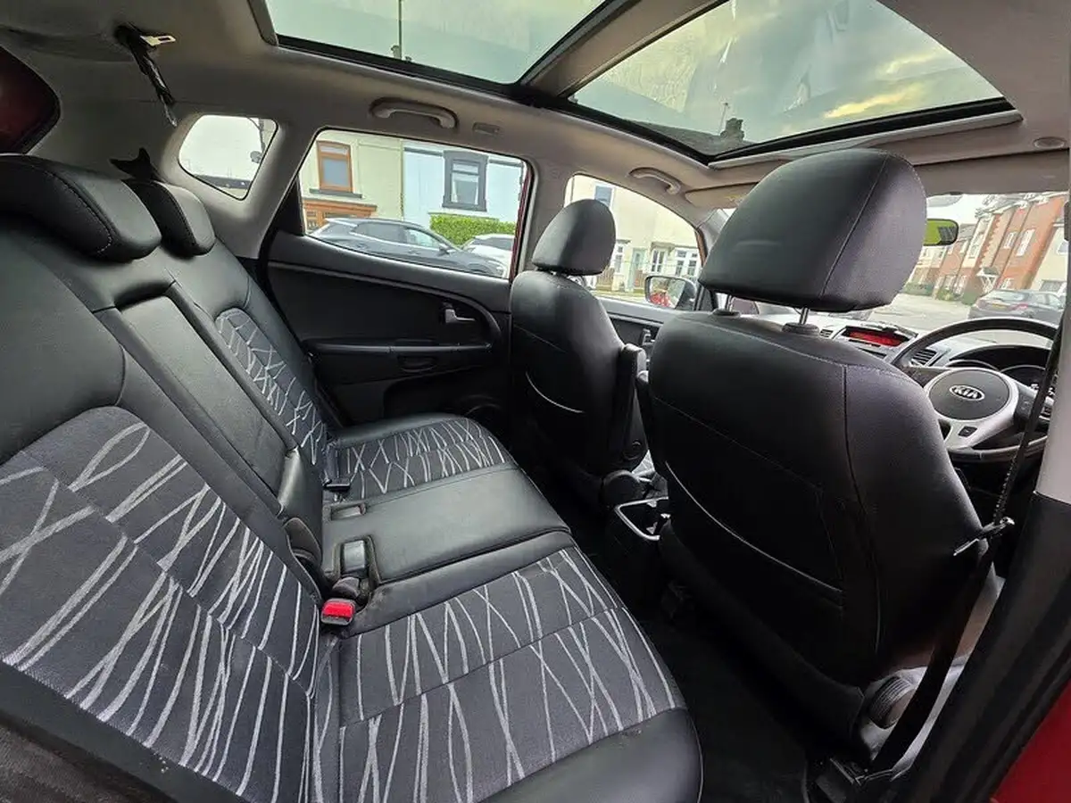 2016-kia-venga-16-4-isg-big-22