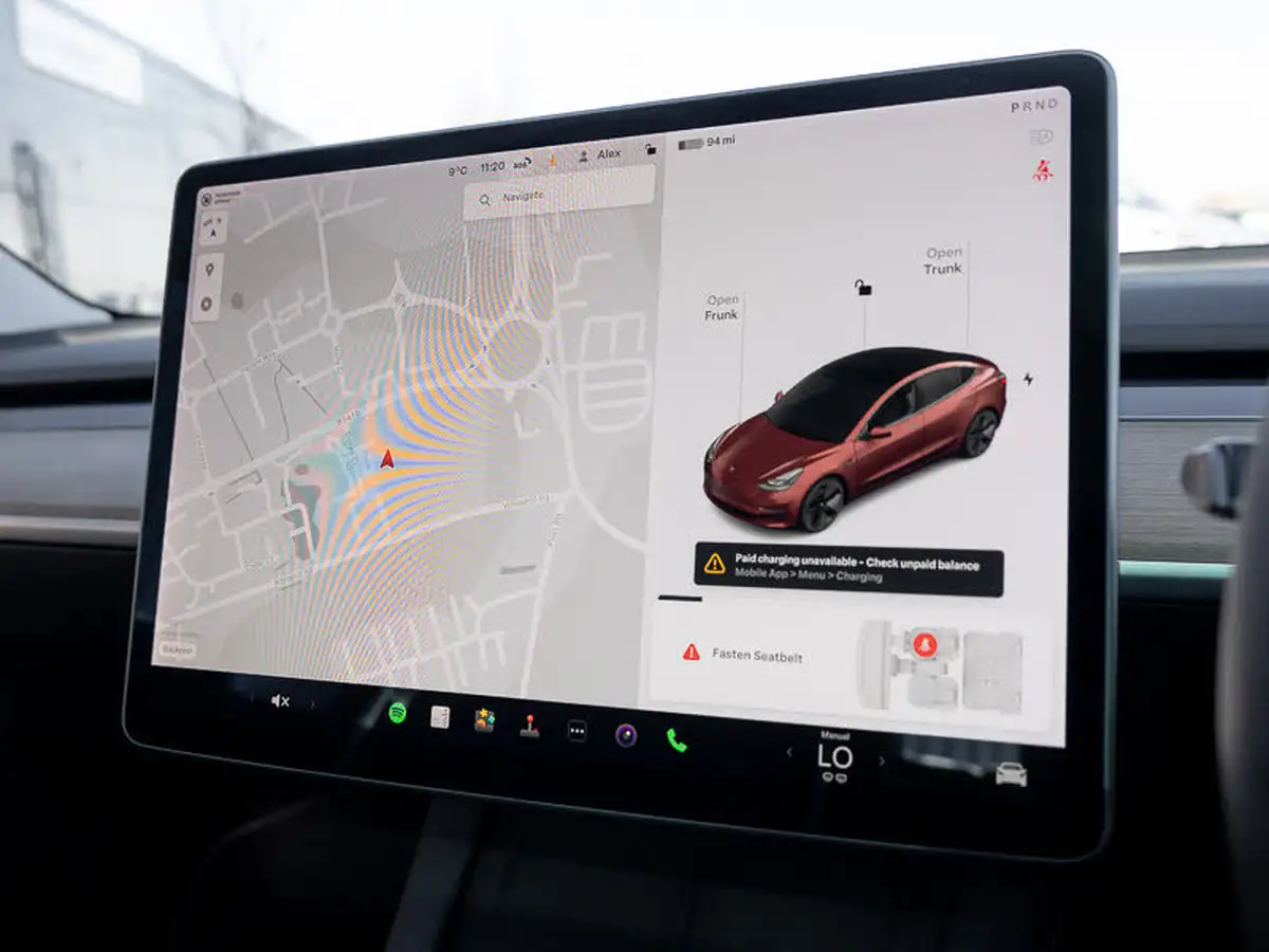 2021-tesla-model-3-e-long-range-awd-big-7