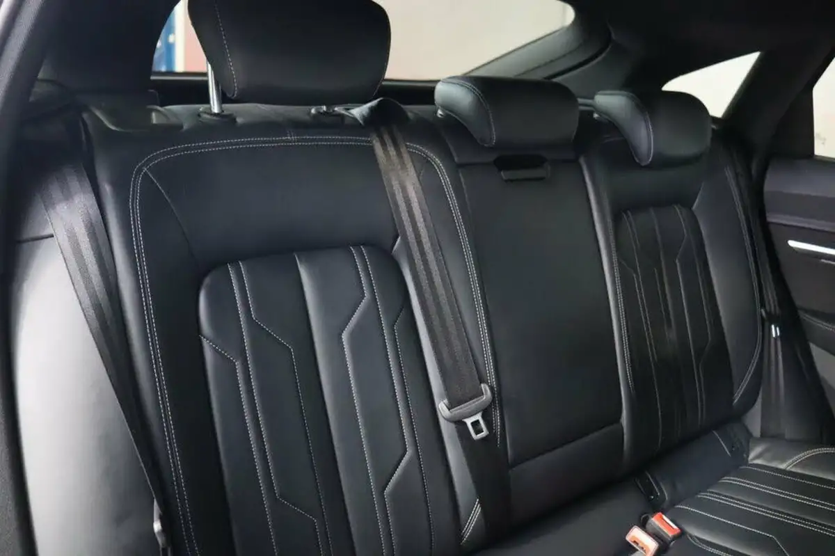 2020-audi-e-tron-55e-s-line-station-wagon-big-35