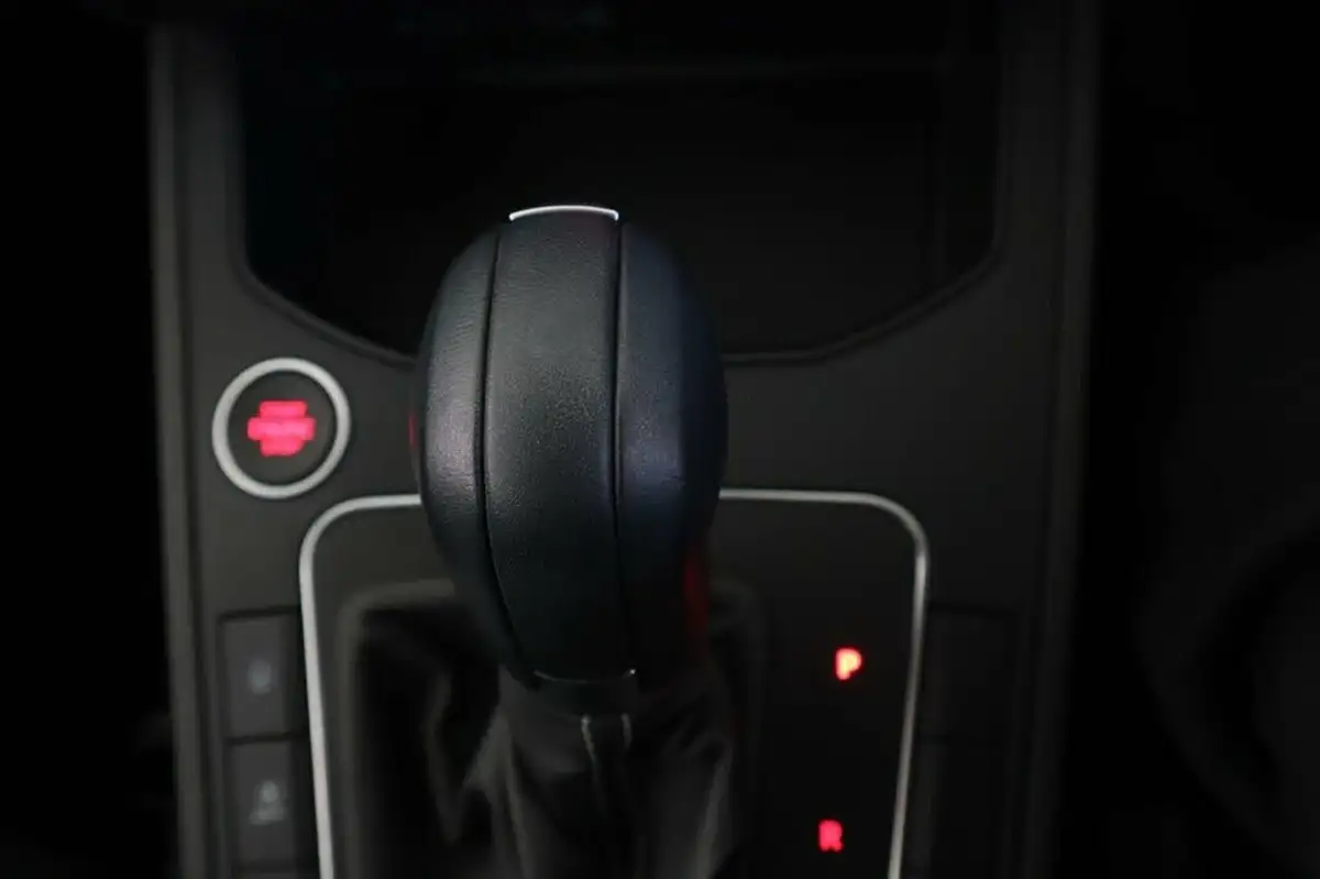 2023-seat-ibiza-10-tsi-xcellence-110ps-dsg-big-18
