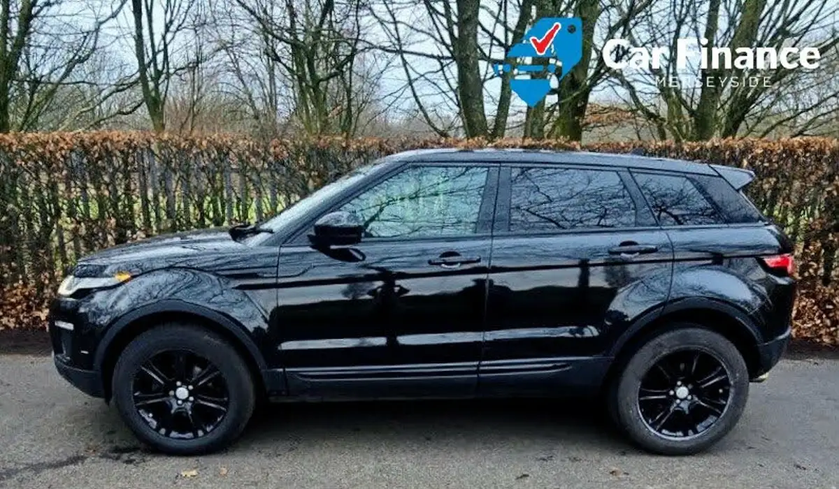 2015-land-rover-range-rover-evoque-20ed4-se-tech-ss-hatchback-5d-big-3