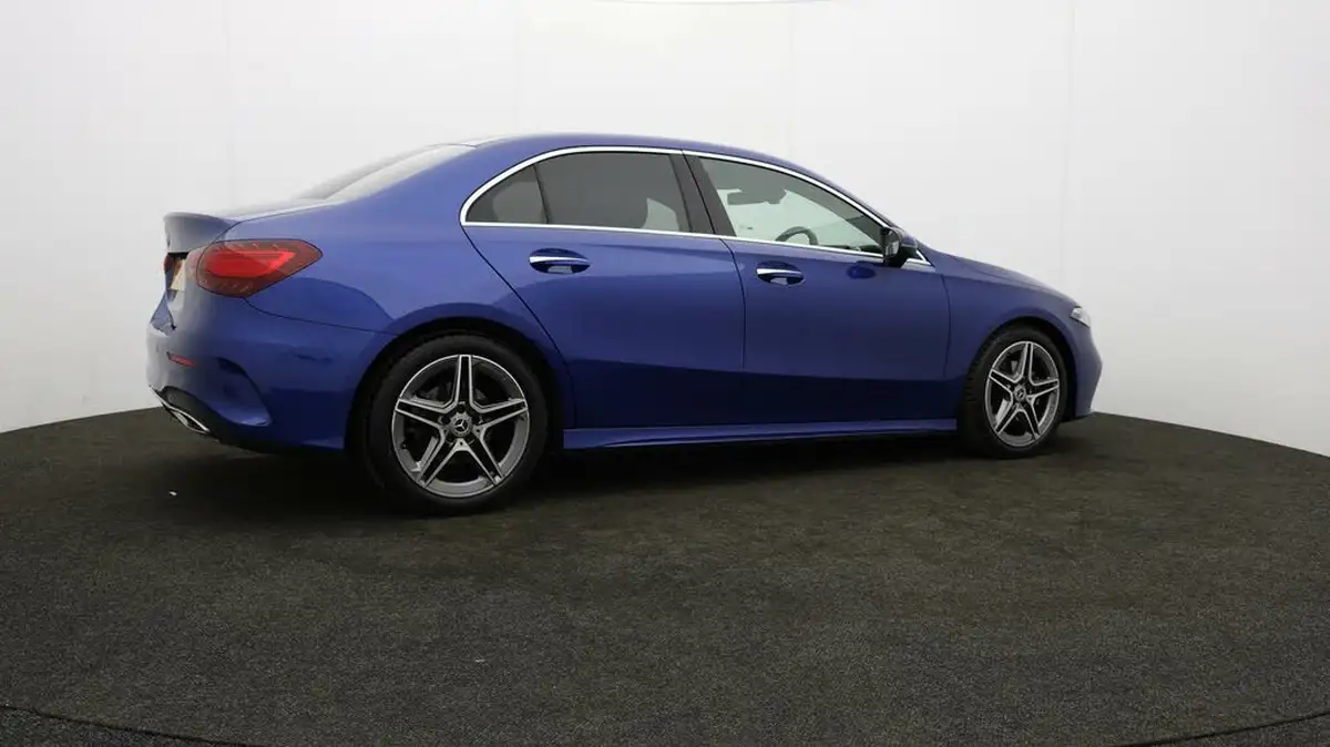 2024-mercedes-benz-a-class-13-a200-amg-line-executive-saloon-4d-big-33