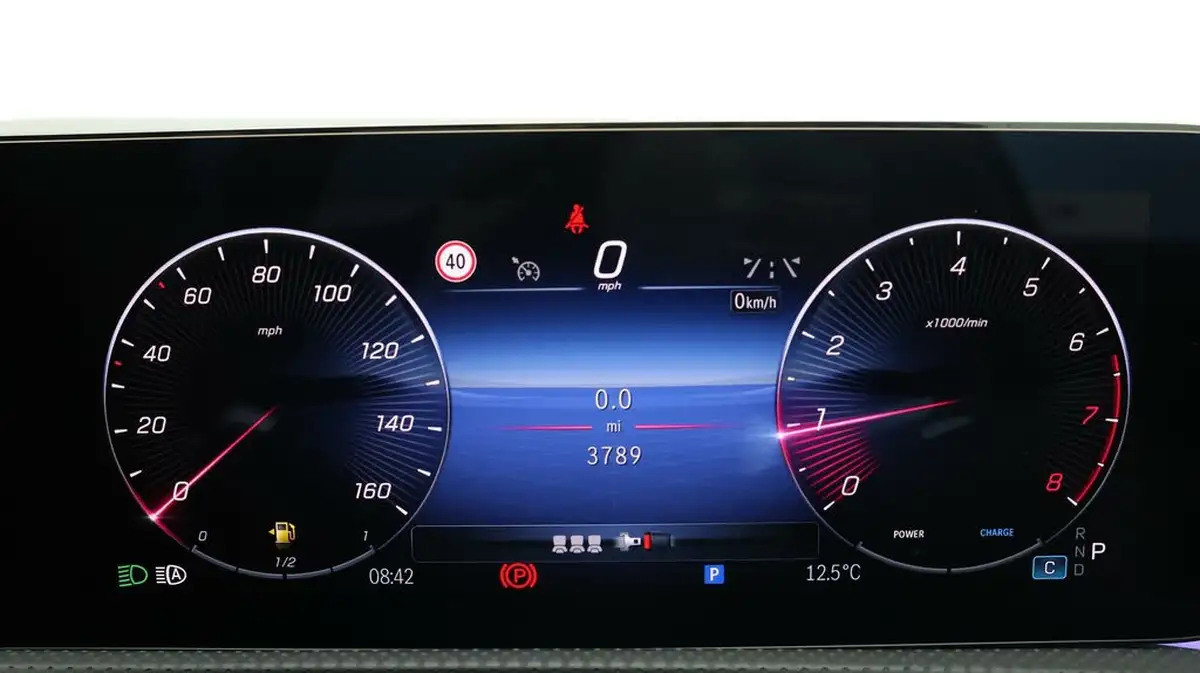 2024-mercedes-benz-a-class-13-a200-amg-line-executive-saloon-4d-big-9