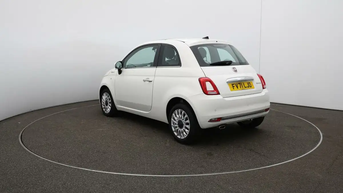 2021-fiat-500-10-dolcevita-big-60