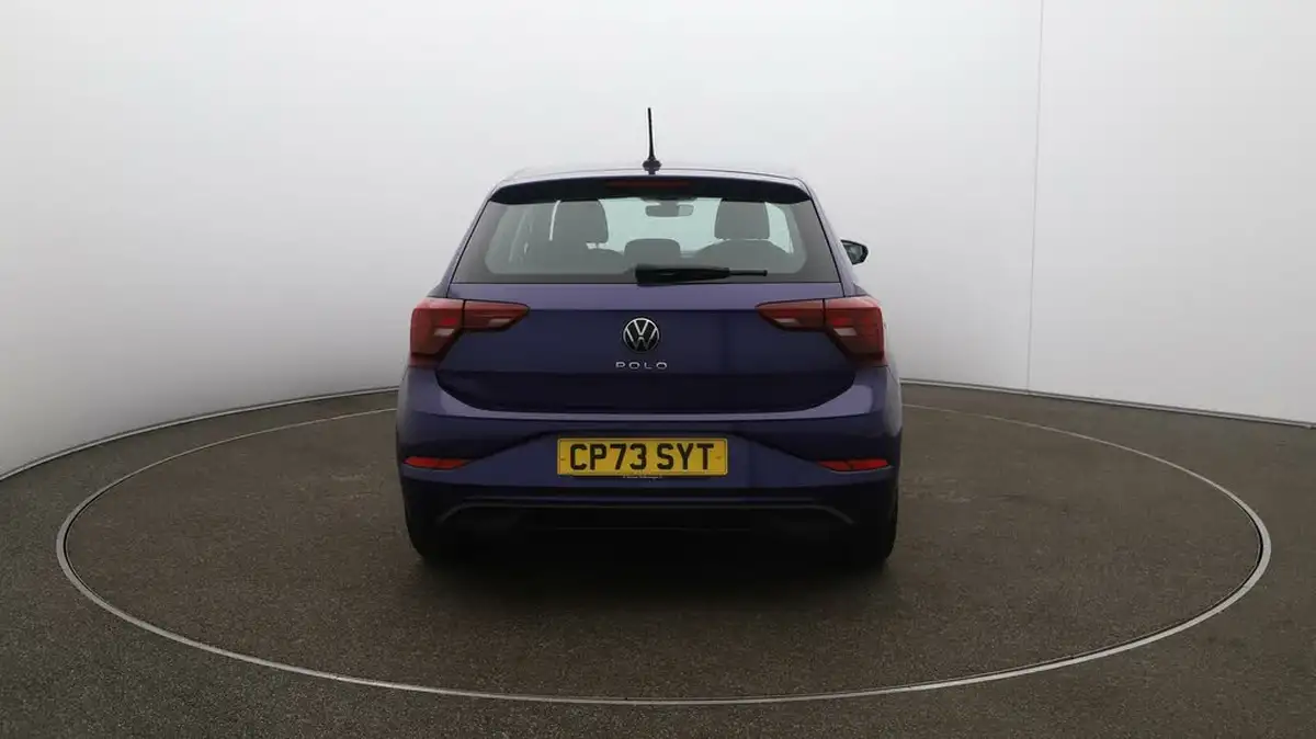 2024-volkswagen-polo-10-life-big-47