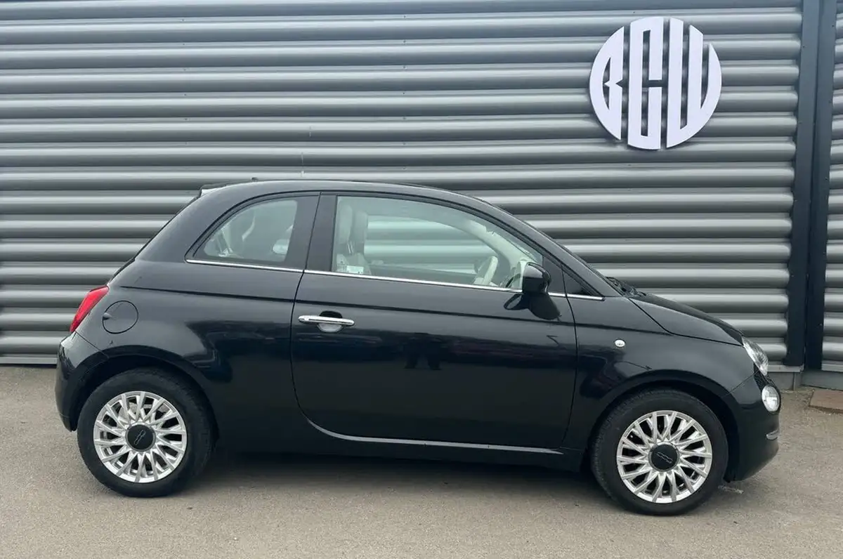2018-fiat-500-12-lounge-big-3