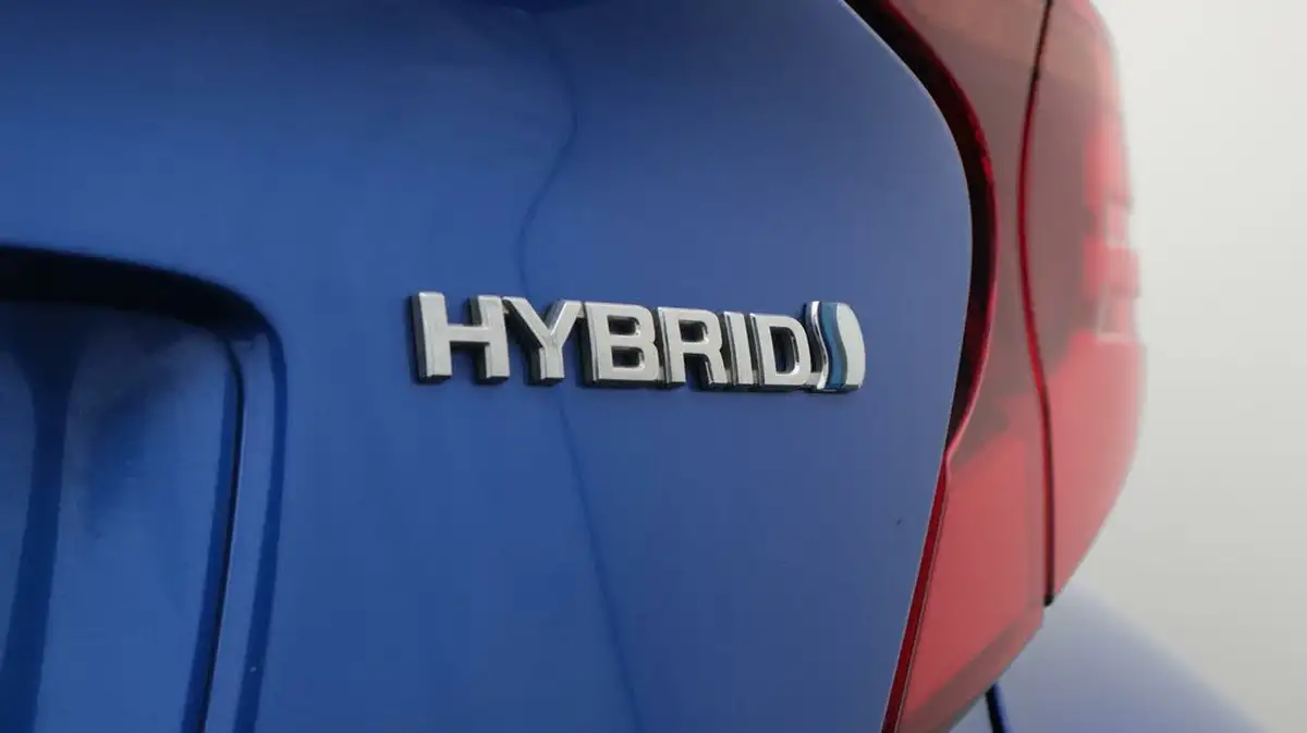 2021-toyota-c-hr-18-vvt-i-dynamic-big-24