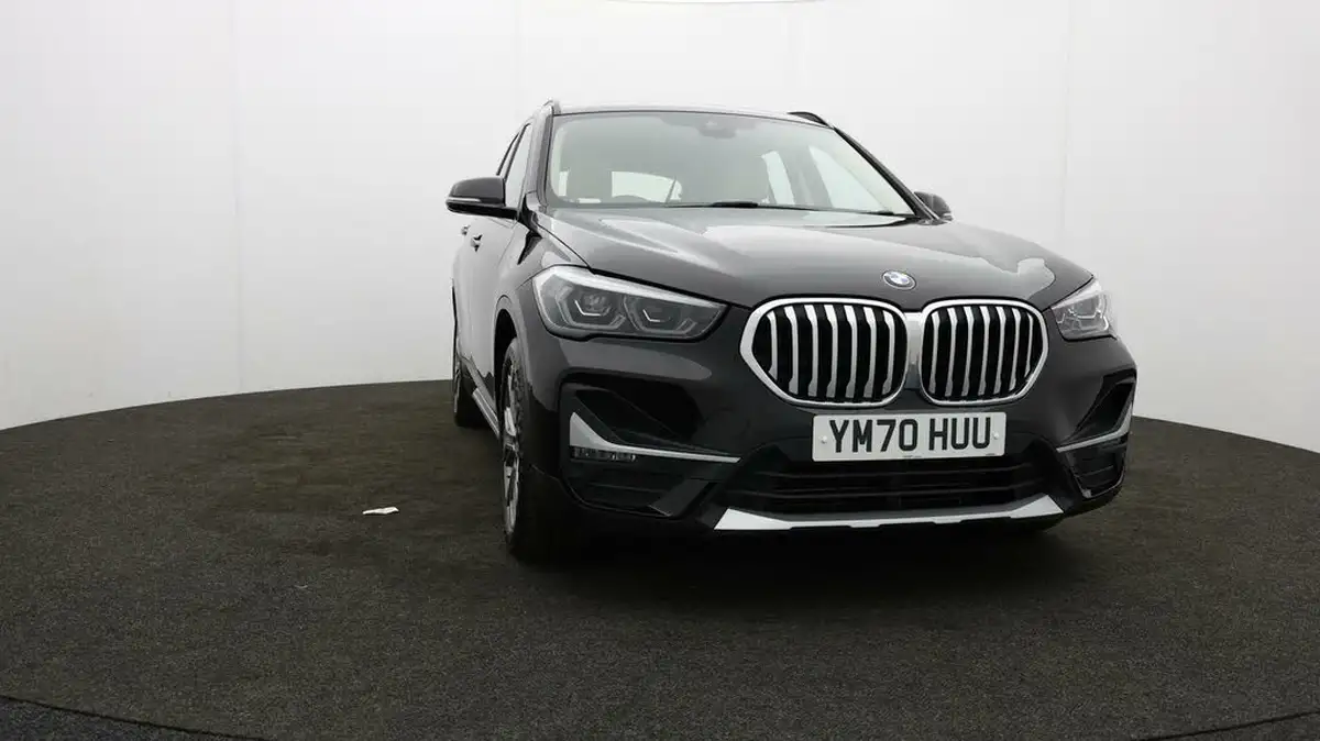 2021-bmw-x1-15-xdrive-25e-phev-xline-big-50