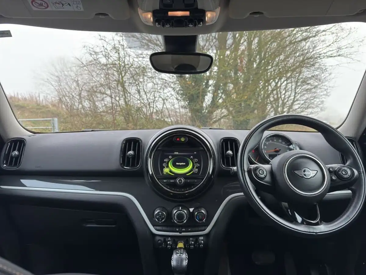2017-mini-countryman-15-cooper-s-e-phev-ss-big-22