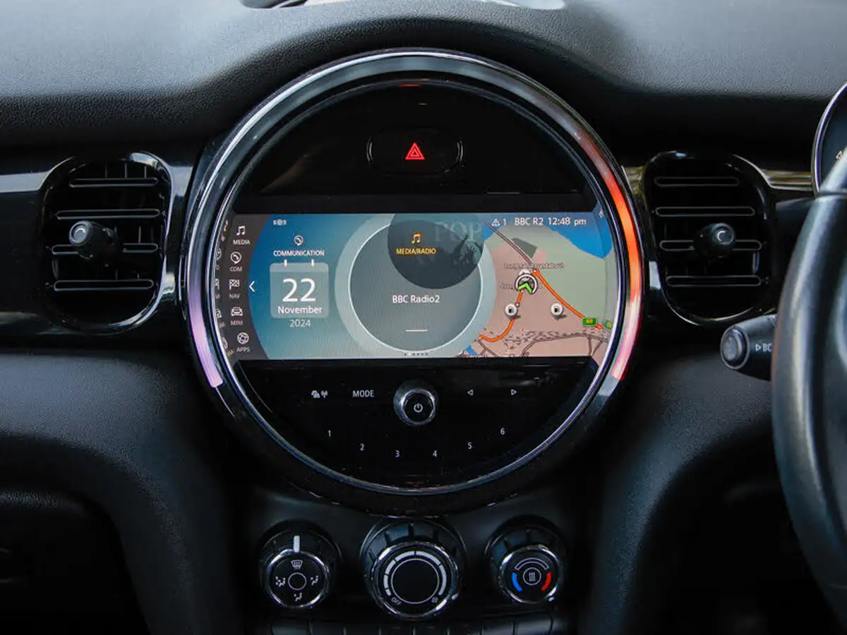 2021-mini-cooper-15-cooper-classic-hatchback-5d-big-7