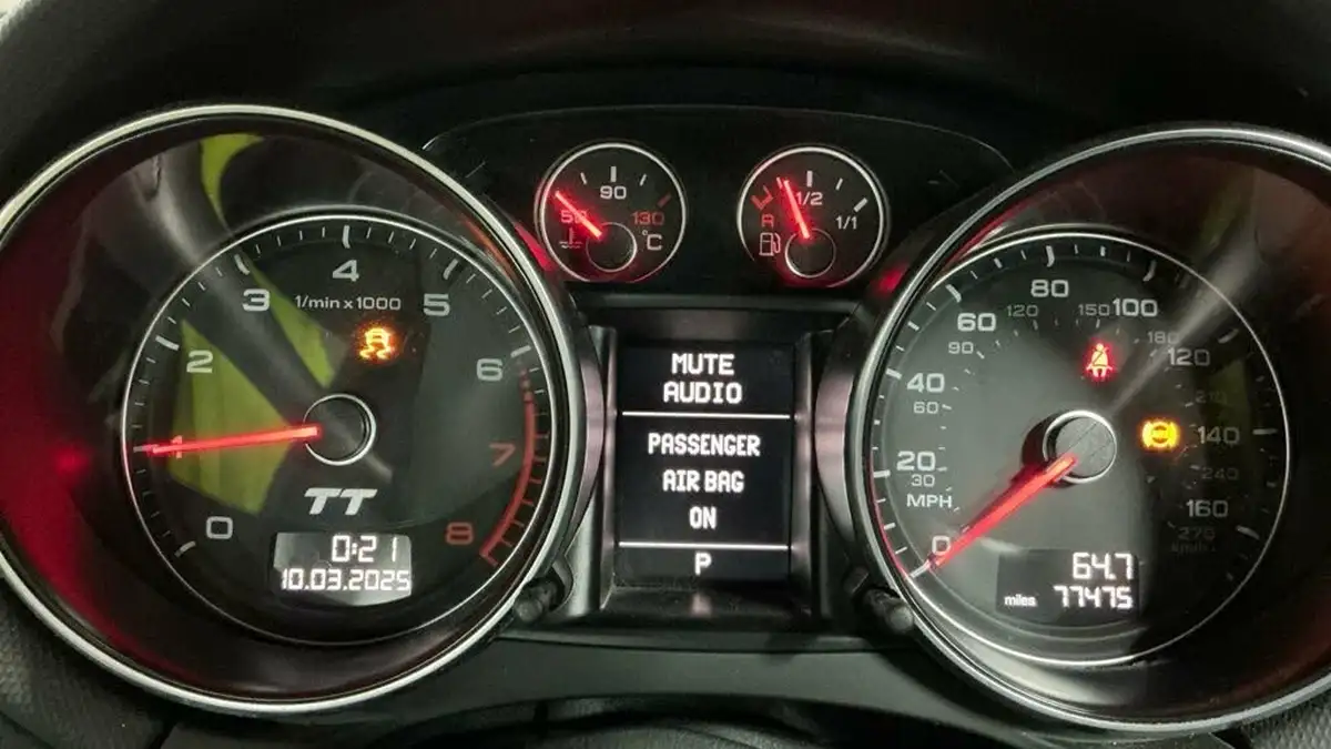 2013-audi-tt-coupe-18-tfsi-sport-s-tronic-big-11