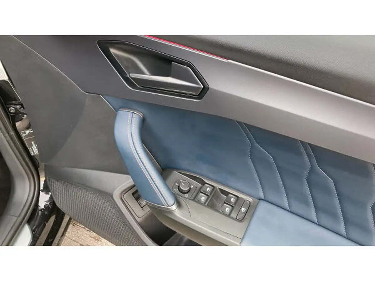 2024-cupra-formentor-14-e-hybrid-v2-big-24