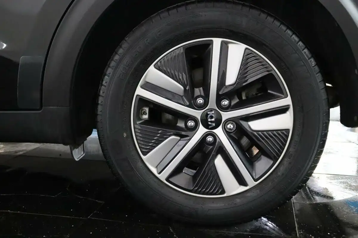 2020-kia-niro-16-gdi-phev-3-big-37