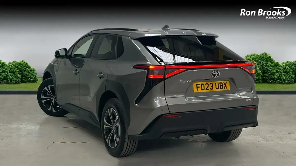 2023-toyota-bz4x-e-motion-215bhp-awd-11kw-obc-big-3