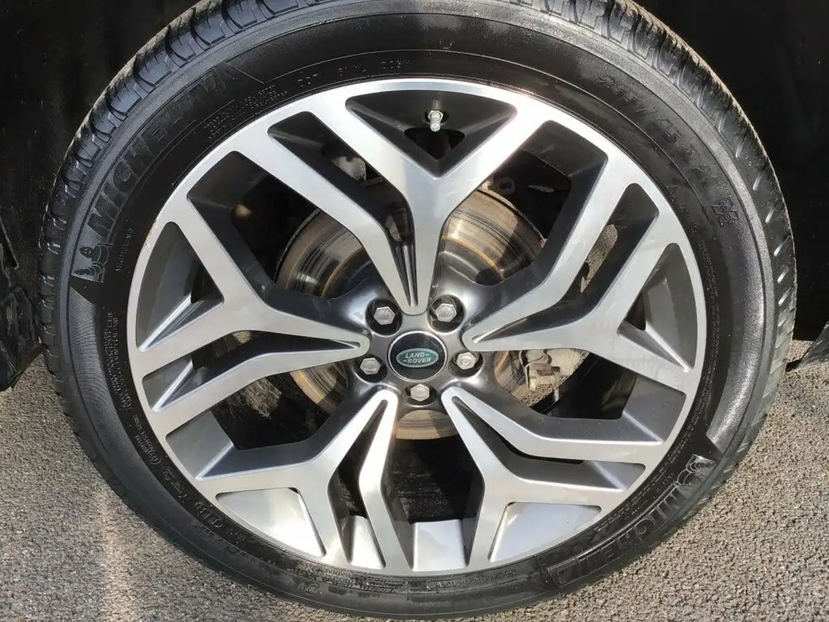 2020-land-rover-range-rover-velar-20-d240-r-dynamic-hse-big-46