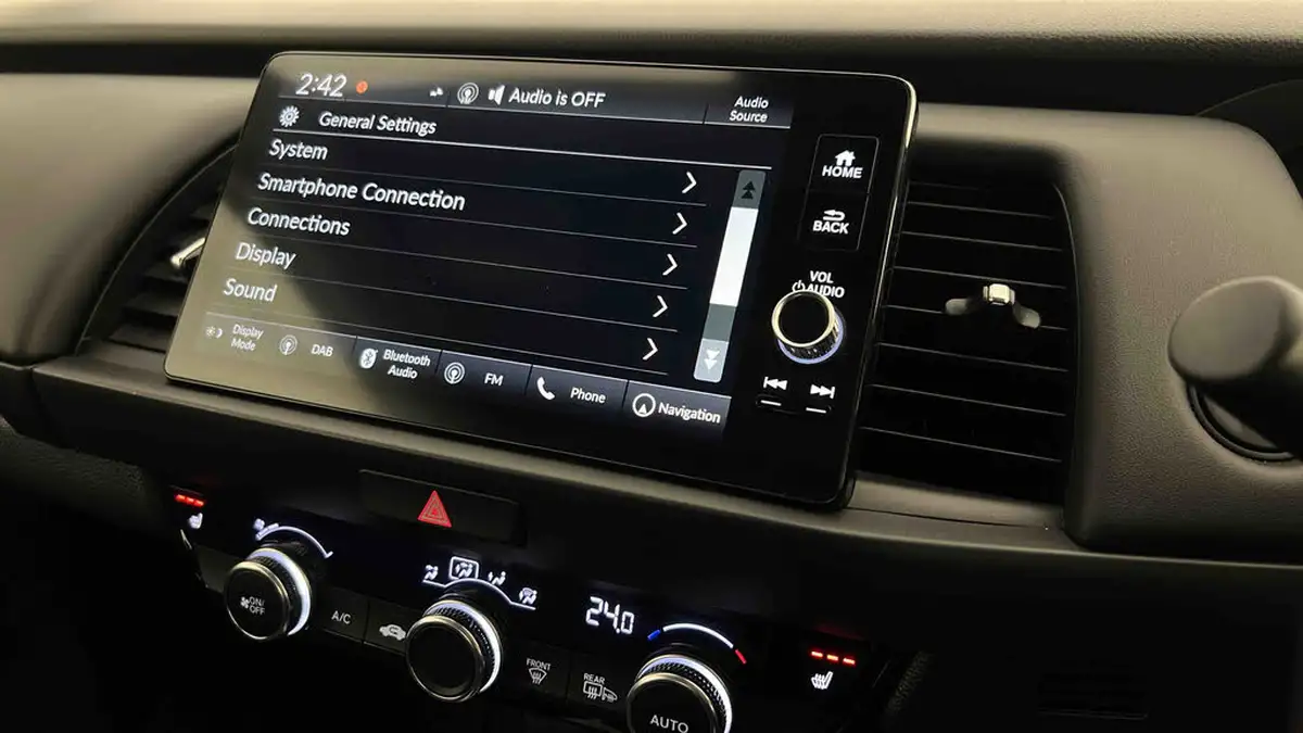 2022-honda-jazz-15-i-mmd-ex-107ps-big-42