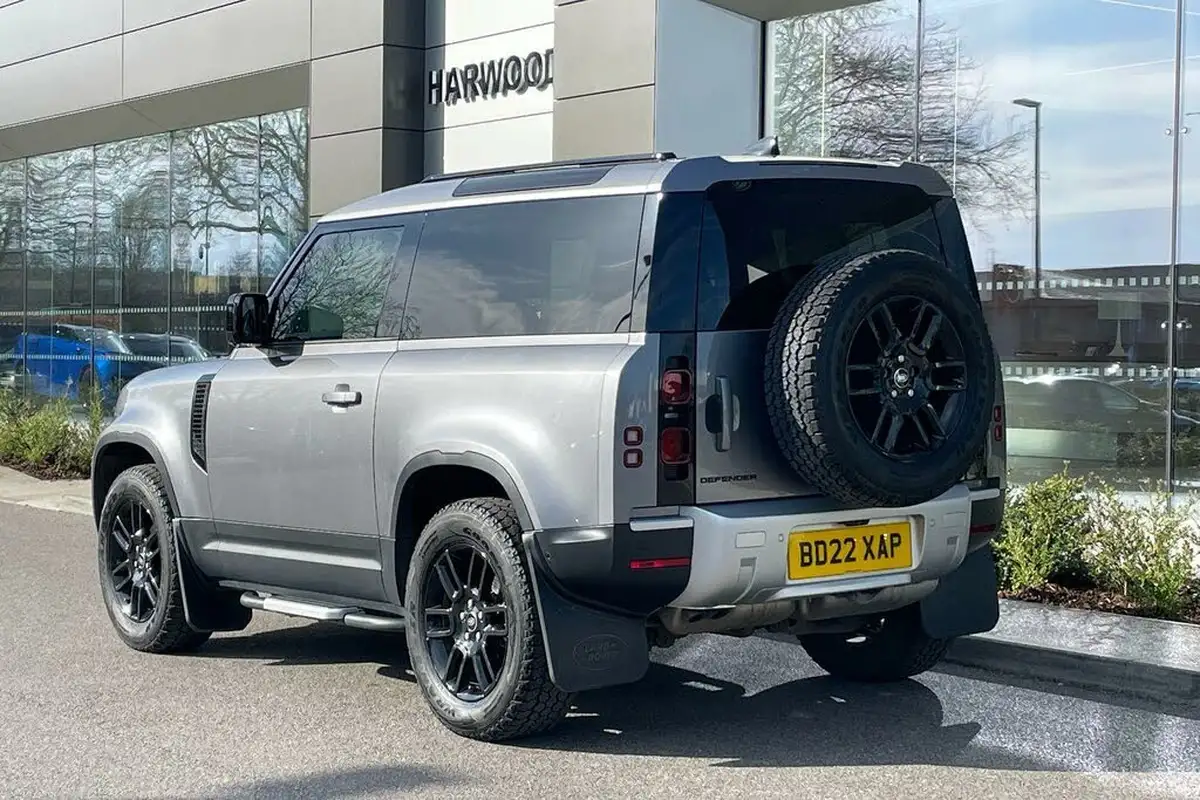 2021-land-rover-90-defender-30-d250-se-big-13