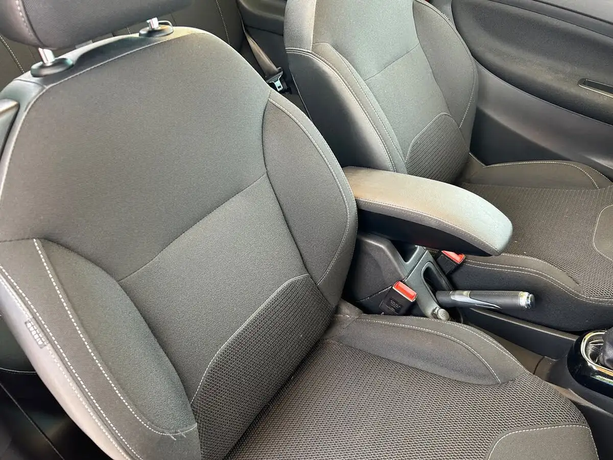 2014-citroen-ds3-cabrio-16e-hdi-dstyle-plus-big-14