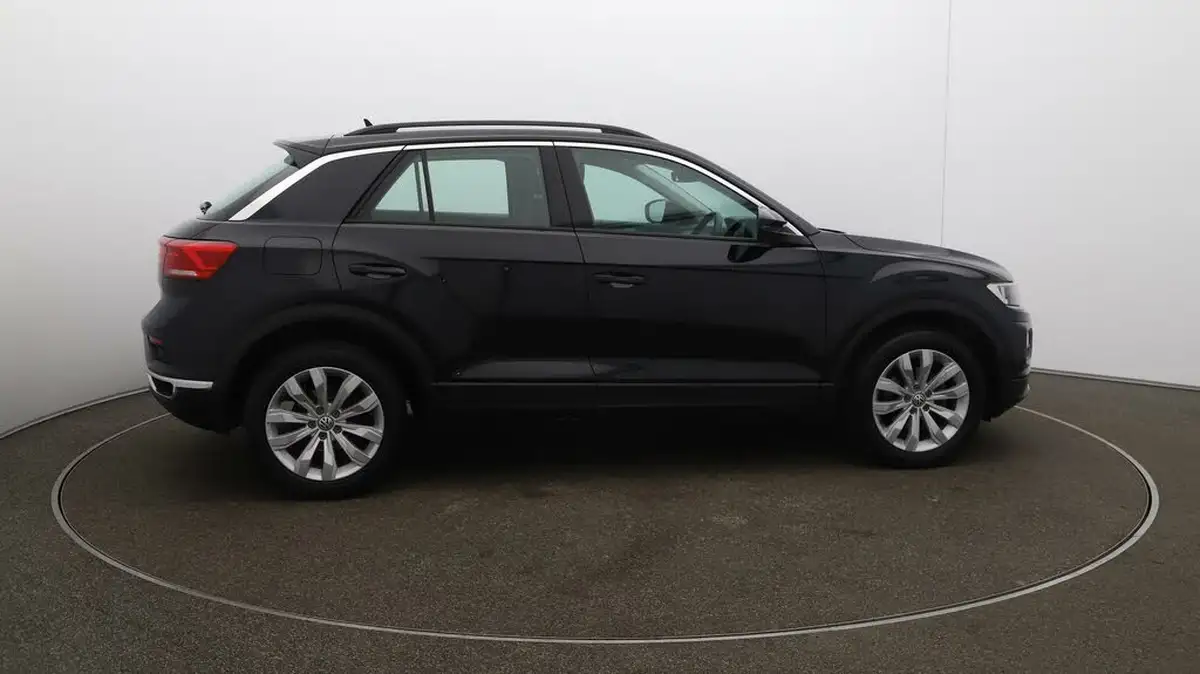 2020-volkswagen-t-roc-10-tsi-se-115ps-big-8