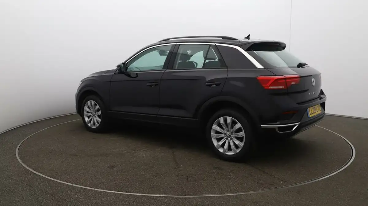 2020-volkswagen-t-roc-10-tsi-se-115ps-big-32
