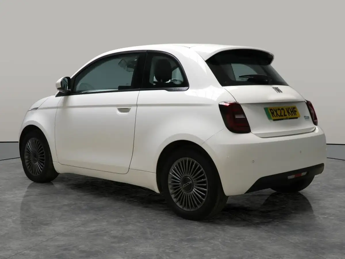 2022-fiat-500-e-icon-117bhp-big-9