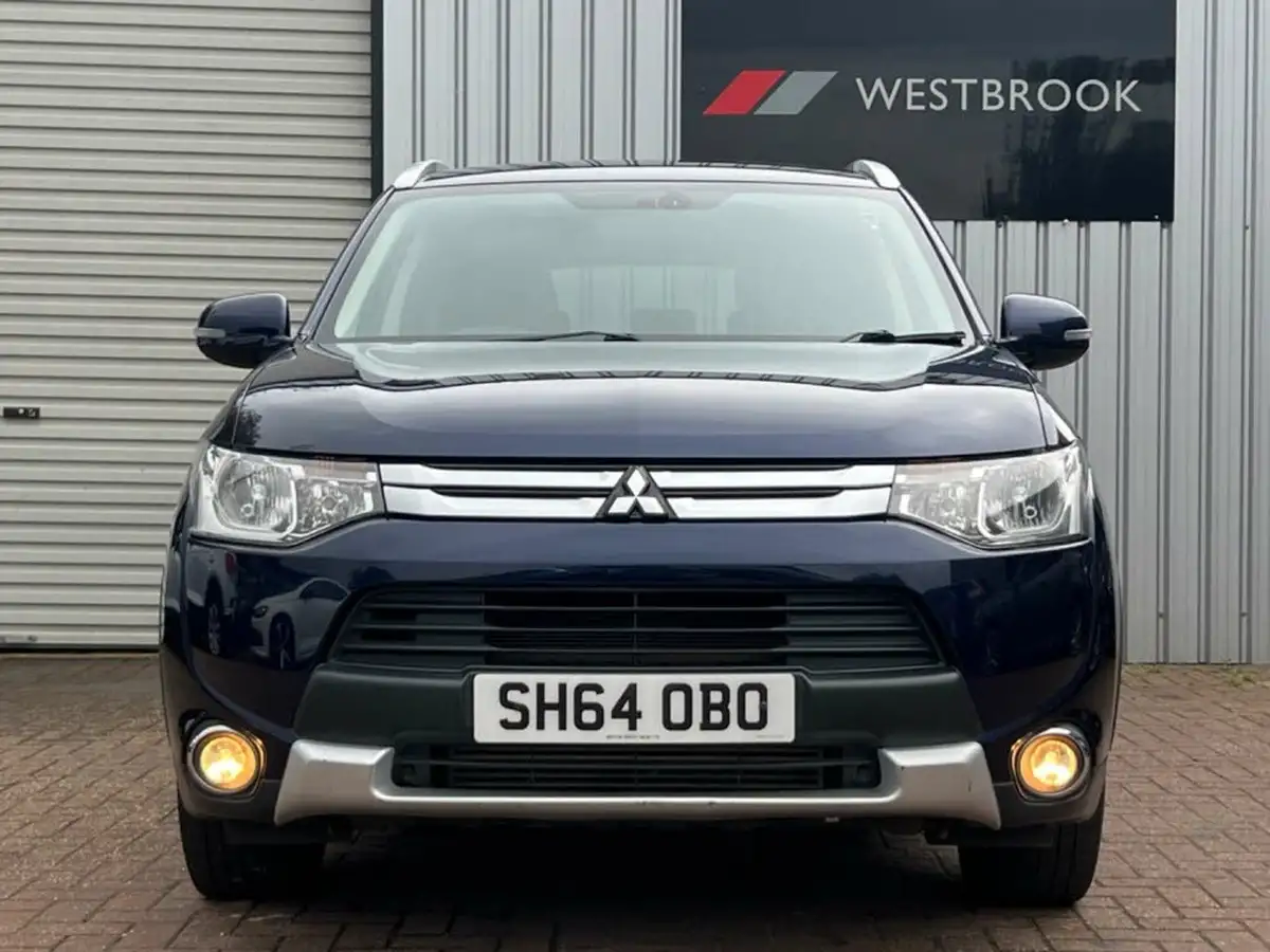 2014-mitsubishi-outlander-22di-d-gx3-7st-big-7