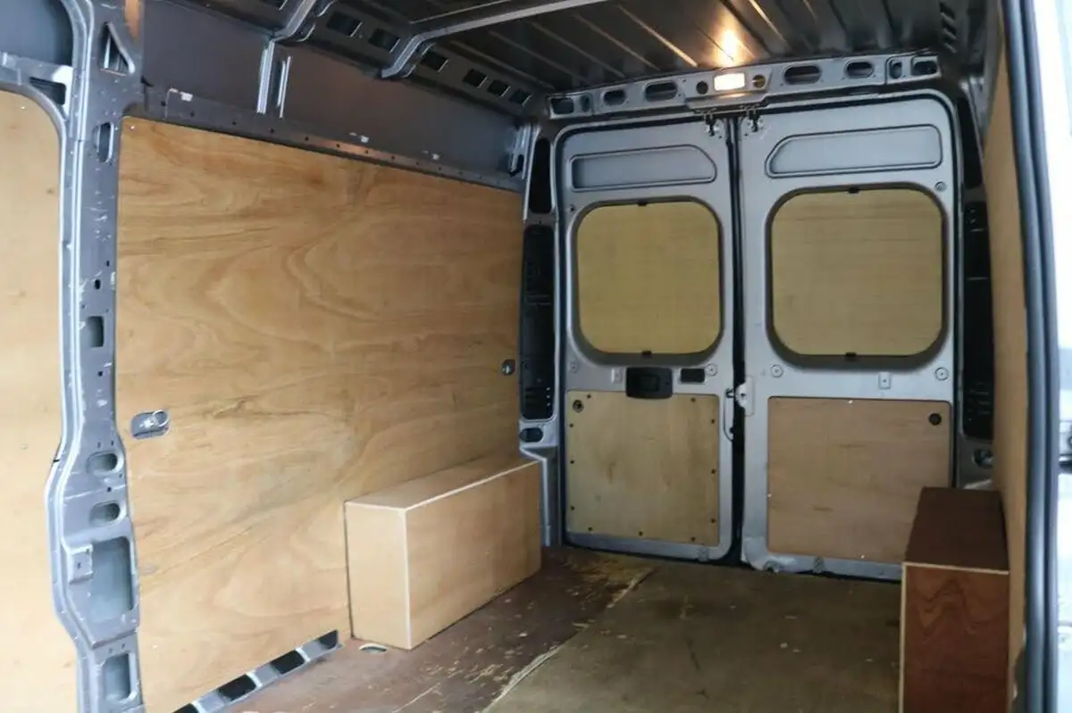 2022-citroen-relay-22bluehdi-35-l3h2-enterprise-panel-big-12