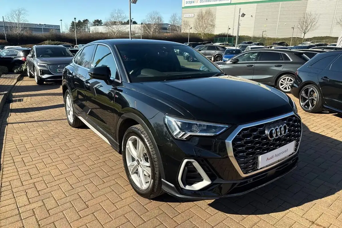 2022-audi-q3-15-35-tfsi-s-line-cod-sportback-big-24