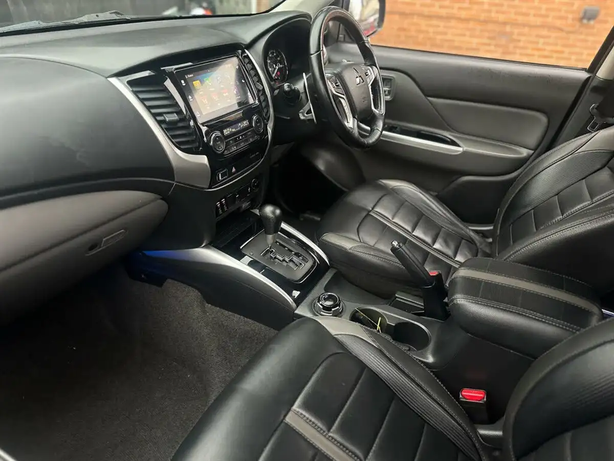 2019-mitsubishi-l200-24di-d-barbarian-eu6b-auto-big-19