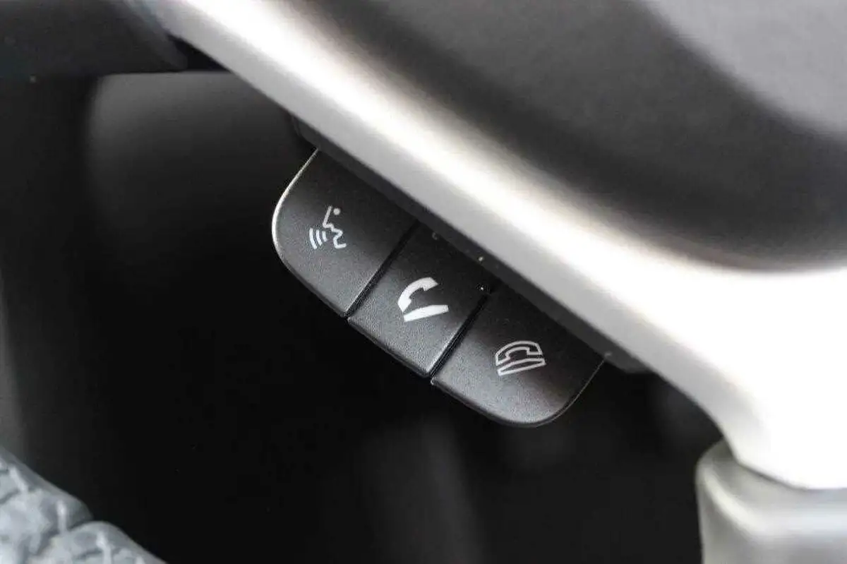 2023-suzuki-vitara-14-boosterjet-sz5-big-34