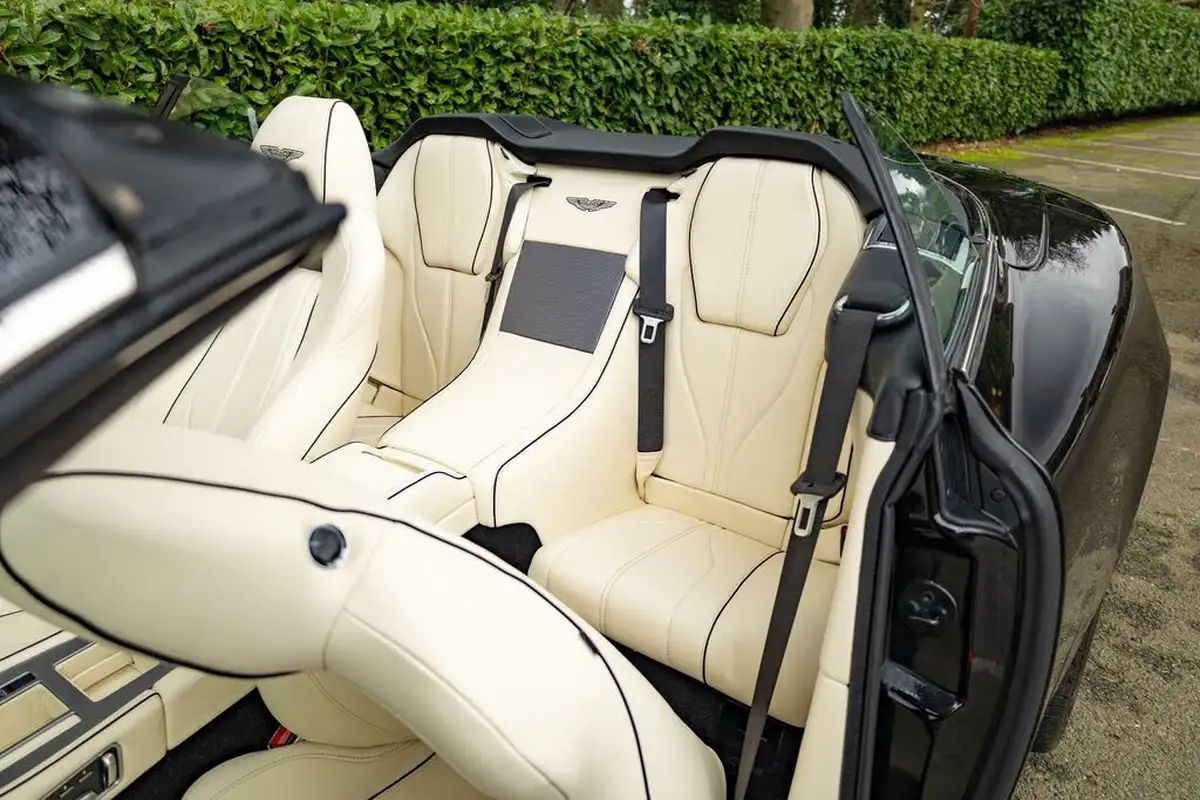 2012-aston-martin-virage-60-volante-big-12