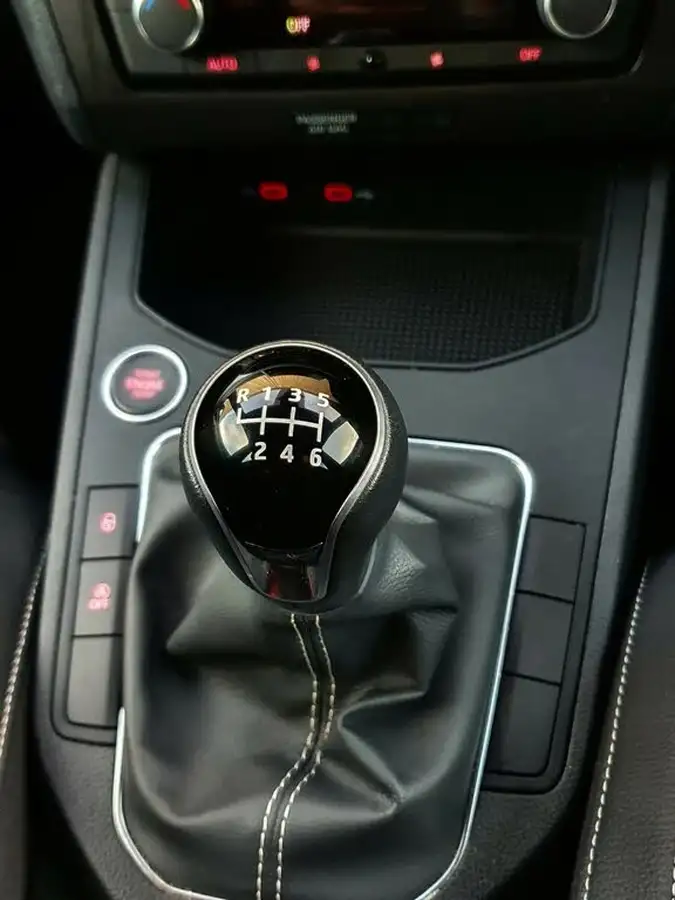 2022-seat-ibiza-10-tsi-xcellence-110ps-big-20