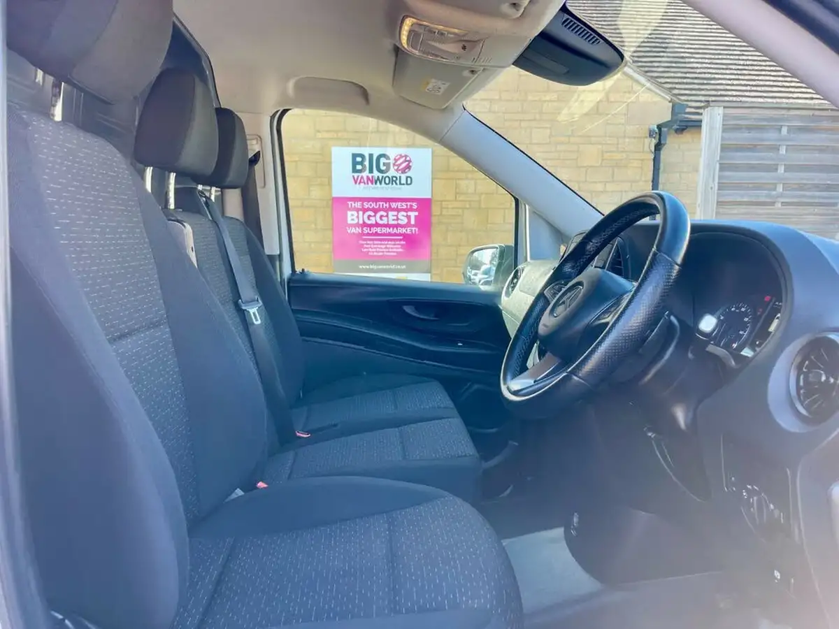 2021-mercedes-benz-vito-20cdi-114-progressive-l2-134bhpeu6dt-panel-1749cc-9g-tronic-big-13
