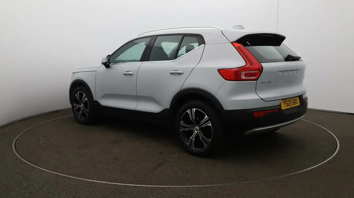 2021-volvo-xc40-15-t3-inscription-pro-161bhp-auto-big-5