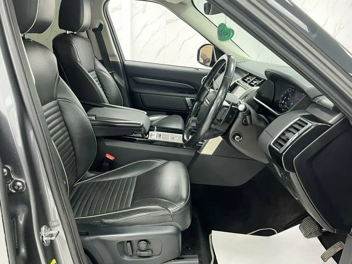 2018-land-rover-discovery-30-sd-v6-hse-30-sd-v6-306ps-station-wagon-5d-auto-big-25