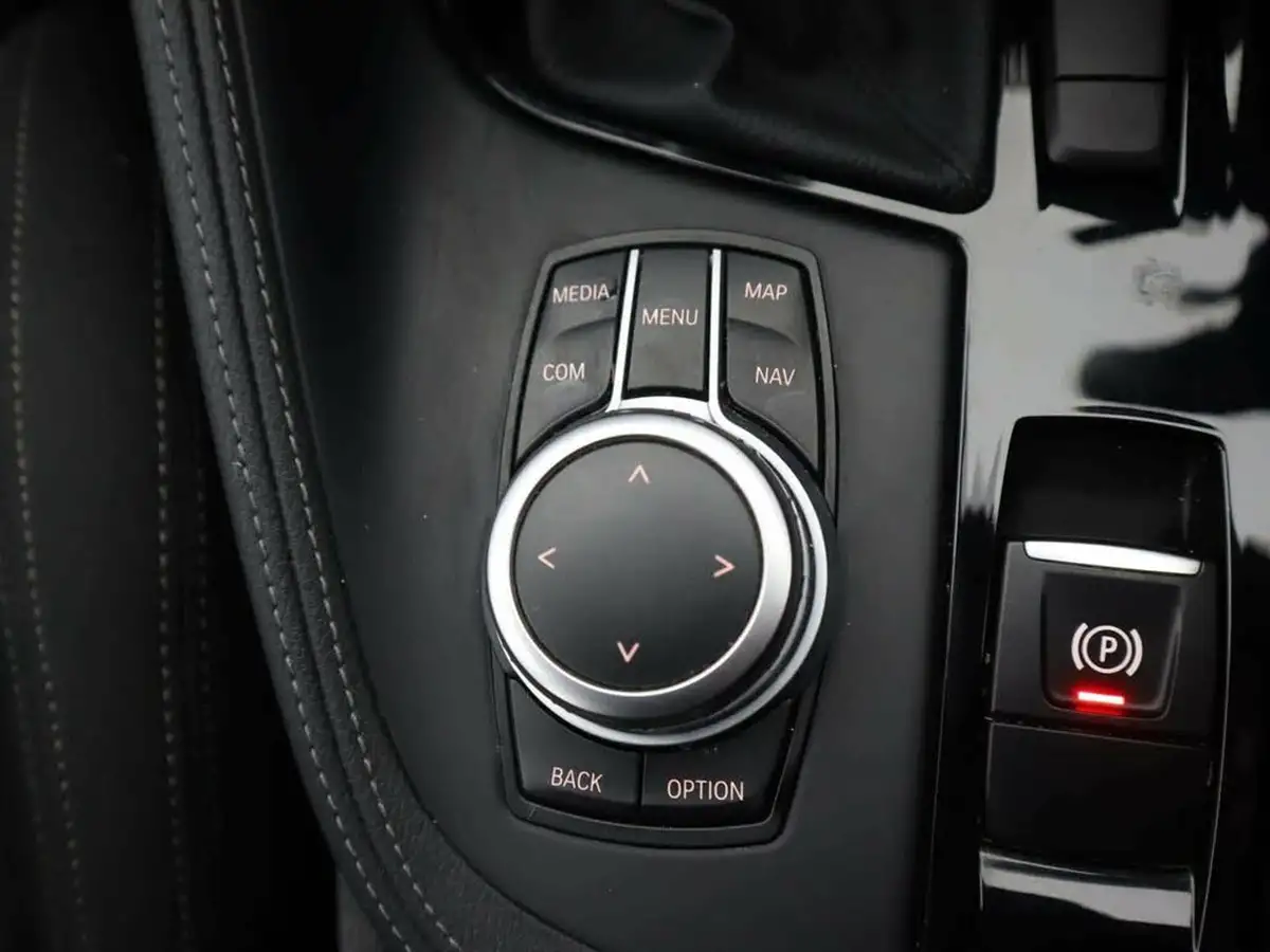 2021-bmw-x2-20-sdrive20i-sport-big-23