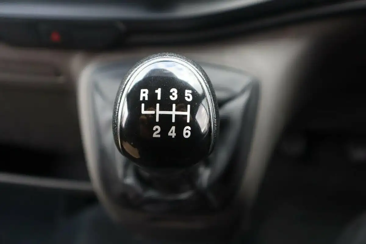 2022-ford-transit-20tdci-350-l2h2-leader-130pseu6d-rwd-panel-van-big-19
