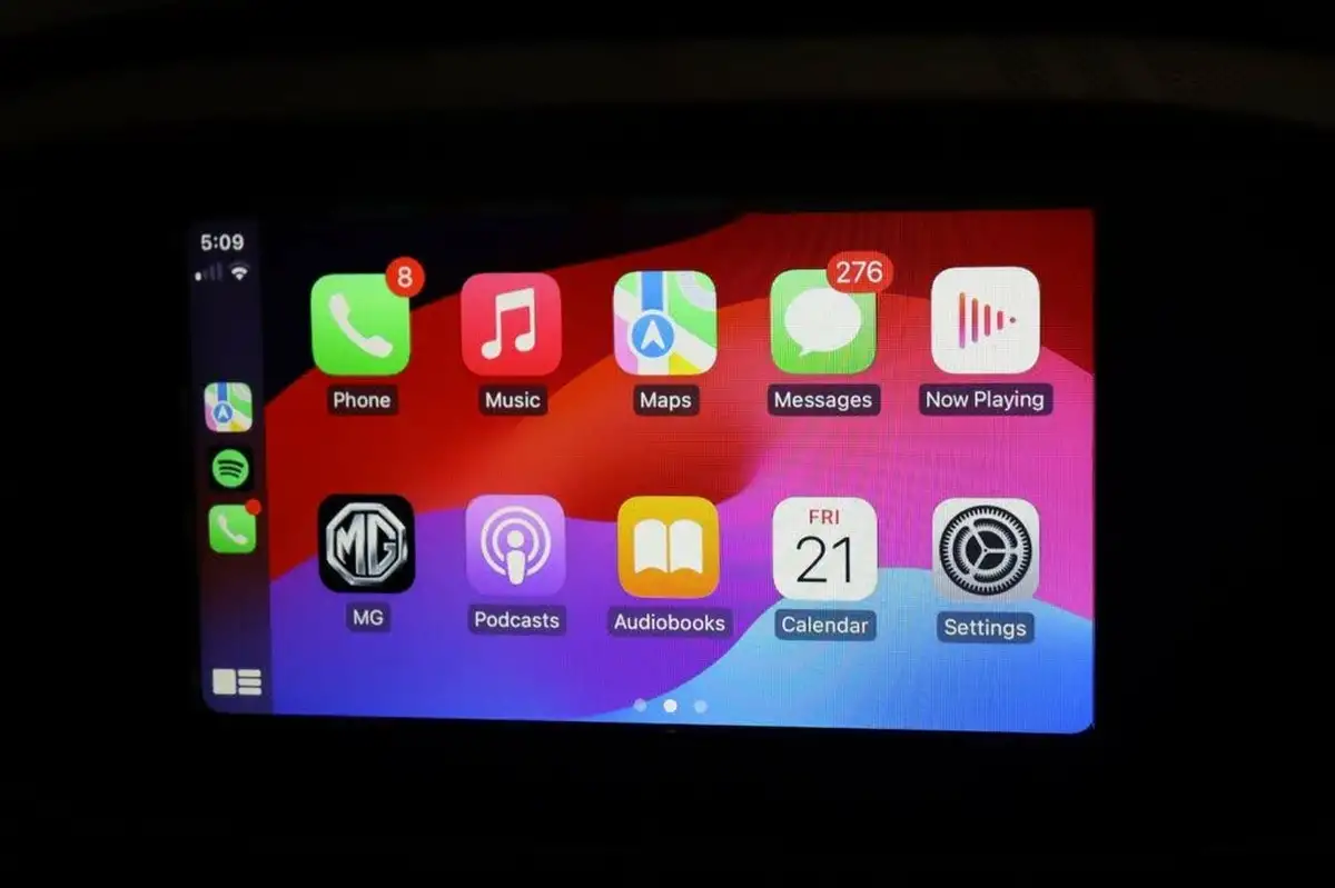 2023-mg-mg3-15-vti-tech-exclusive-nav-big-1