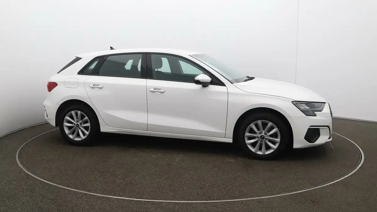 2022-audi-a3-10-30-tfsi-technik-big-47