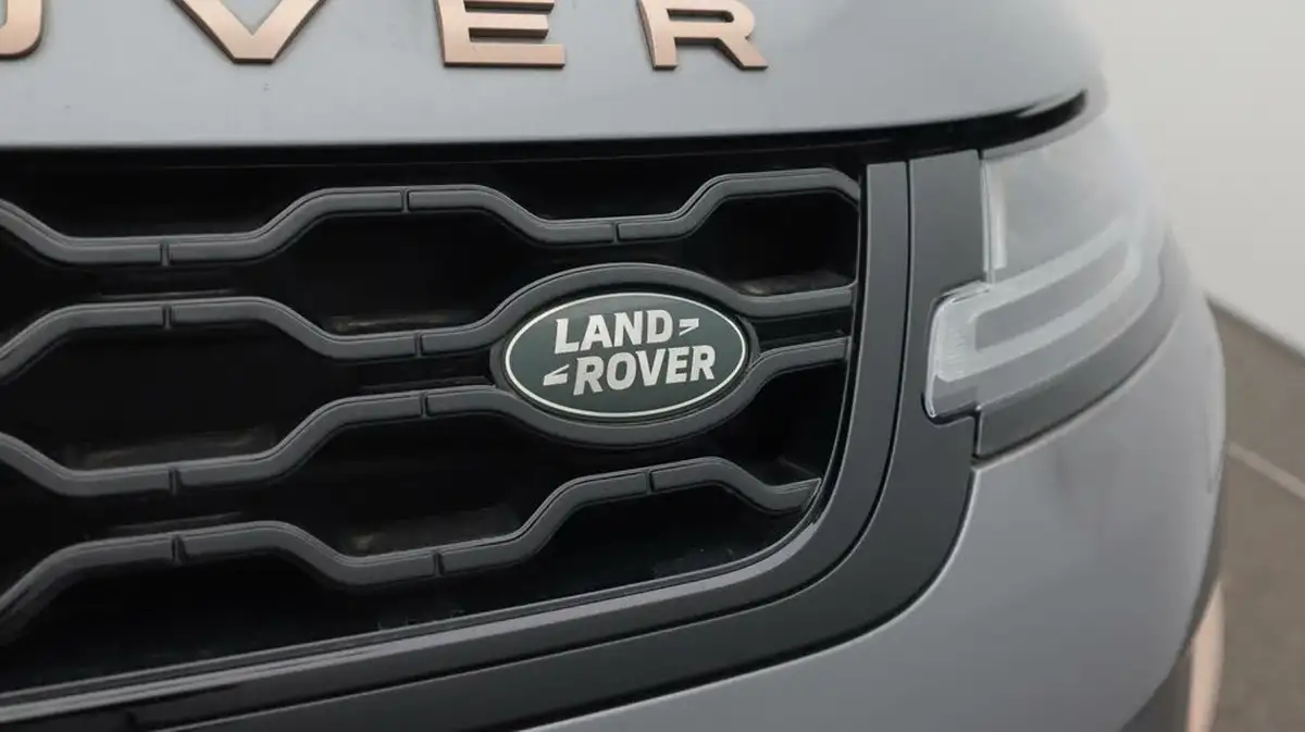 2021-land-rover-range-rover-evoque-15-p300e-autobiography-big-23
