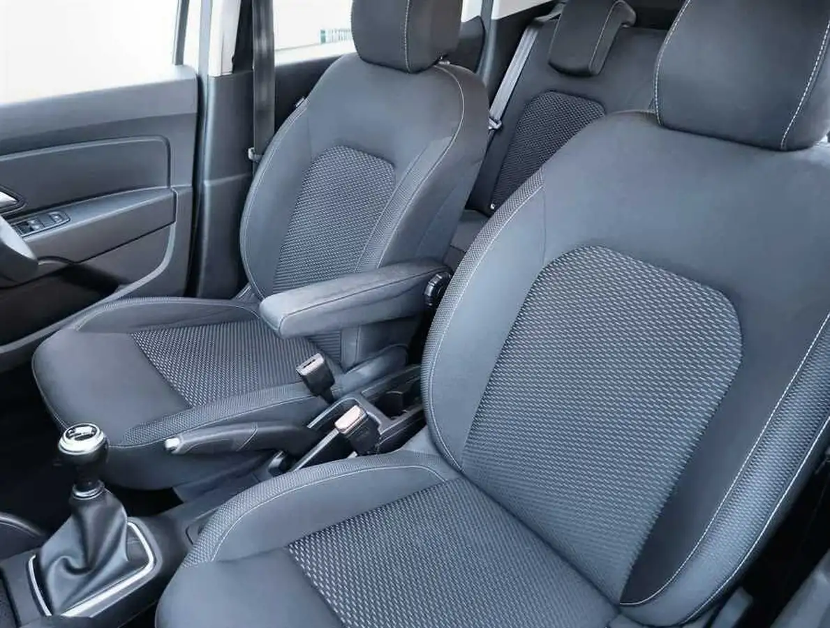 2020-dacia-duster-10-tce-comfort-100bhp-bi-fuel-big-11
