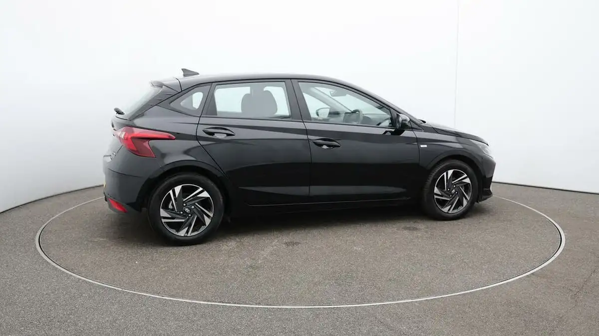 2023-hyundai-i20-10-t-gdi-se-connect-eclutch-imt-big-51
