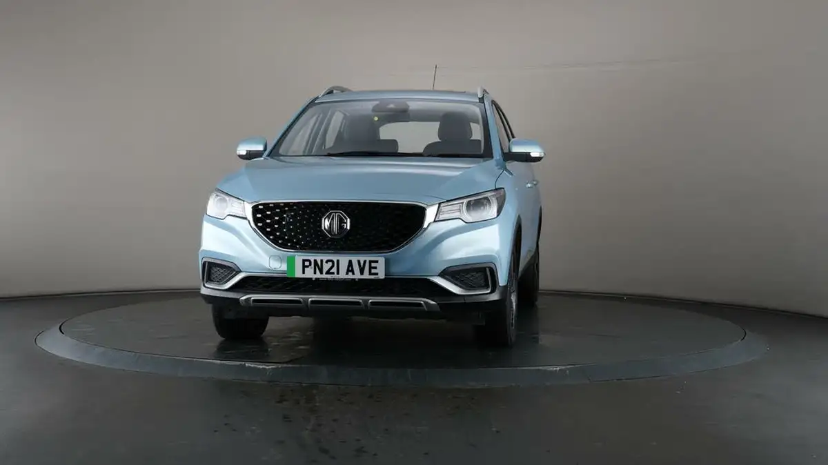 2021-mg-zs-suv-e-exclusive-ev-big-44