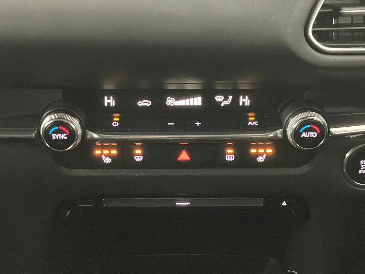 2020-mazda-cx-30-20-skyactiv-x-sport-lux-awd-big-39