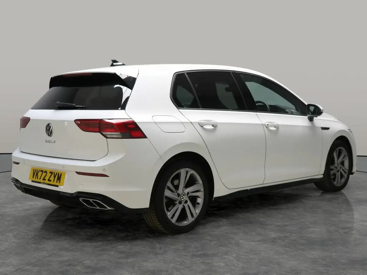 2022-volkswagen-golf-15-tsi-r-line-150ps-hatchback-big-10
