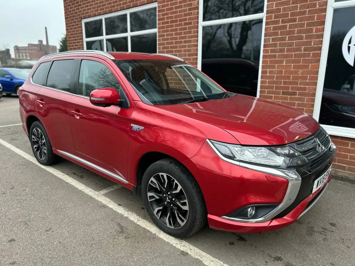 2018-mitsubishi-outlander-20-4h-phev-big-4