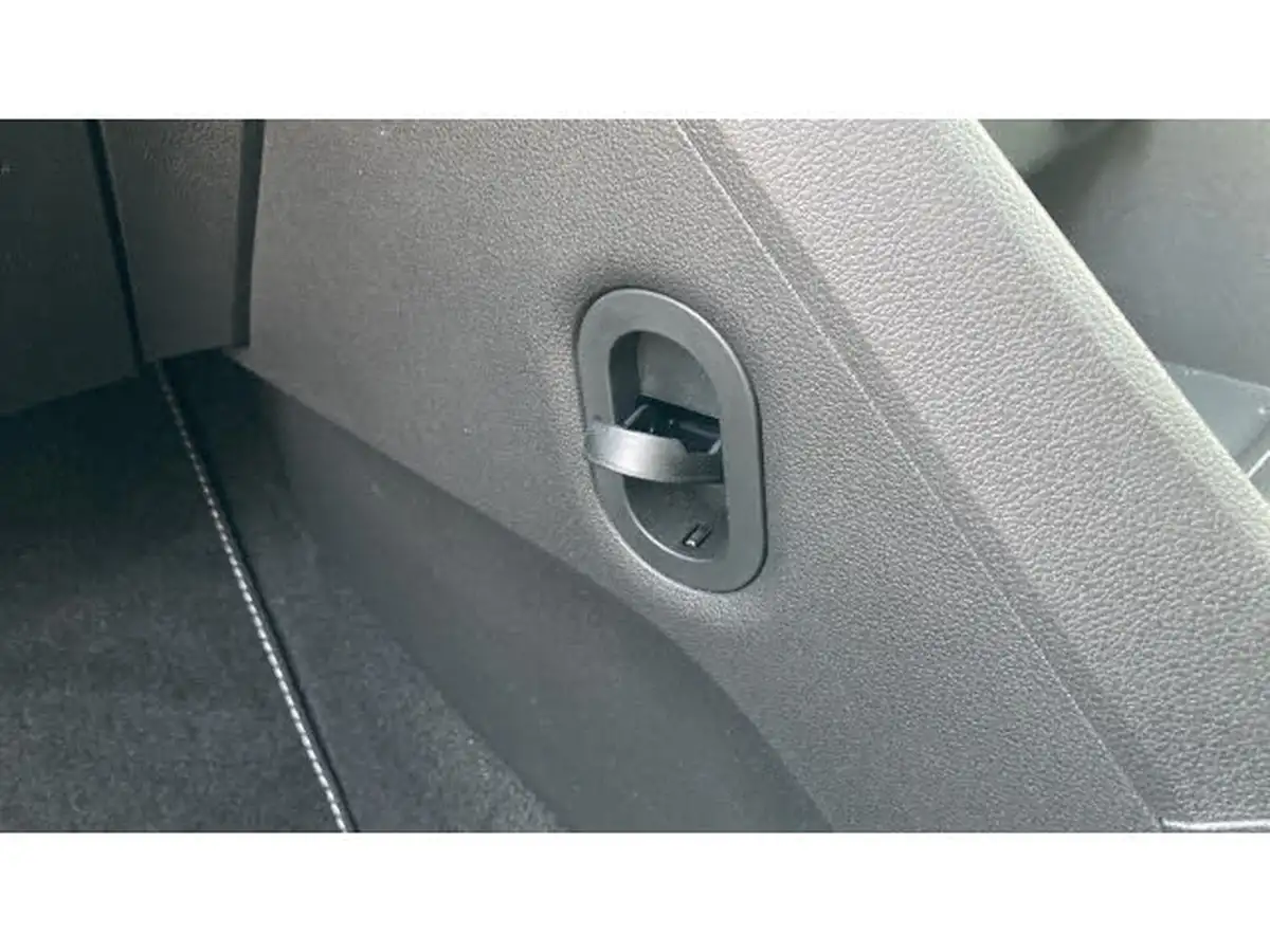 2022-dacia-sandero-10-tce-comfort-90bhp-big-19