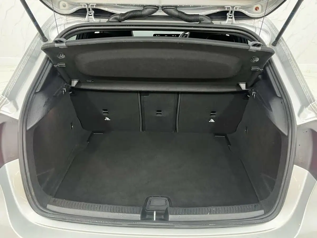 2020-mercedes-benz-a-class-13-a200-amg-line-executive-hatchback-5d-7g-dct-big-29