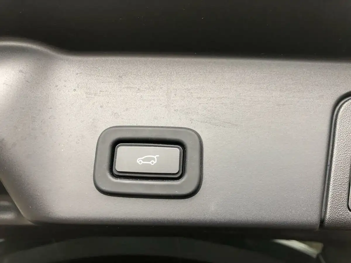 2021-land-rover-range-rover-evoque-15-p300e-r-dynamic-hse-big-28